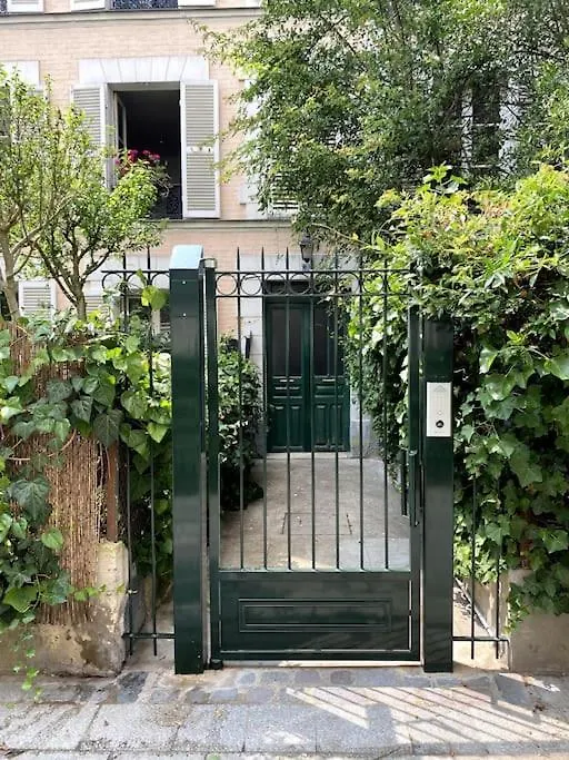 Tour Eiffel - Avec Jardin
