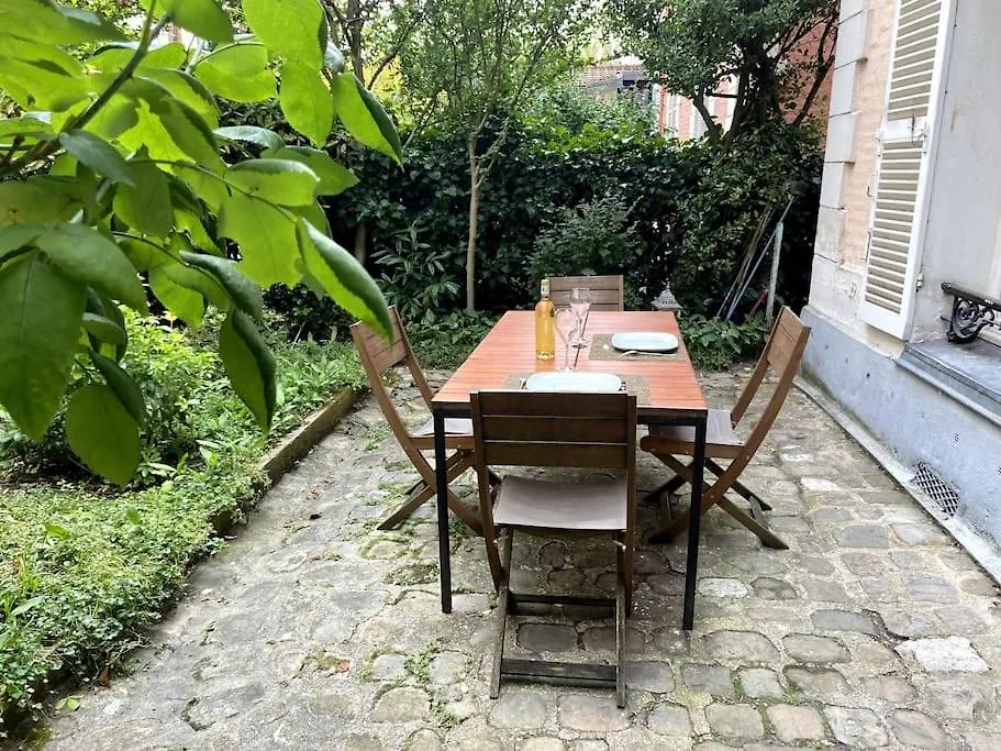 Tour Eiffel - Avec Jardin Apartment *